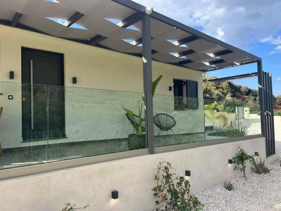 Ek Ornelakis, Luxury Country House With Jacuzzi 干尼亞 外观 照片